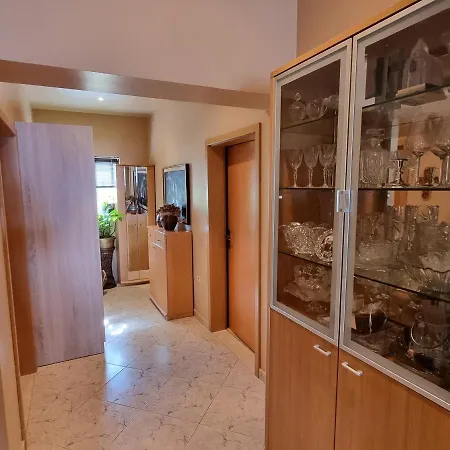 Isabella Apartment *